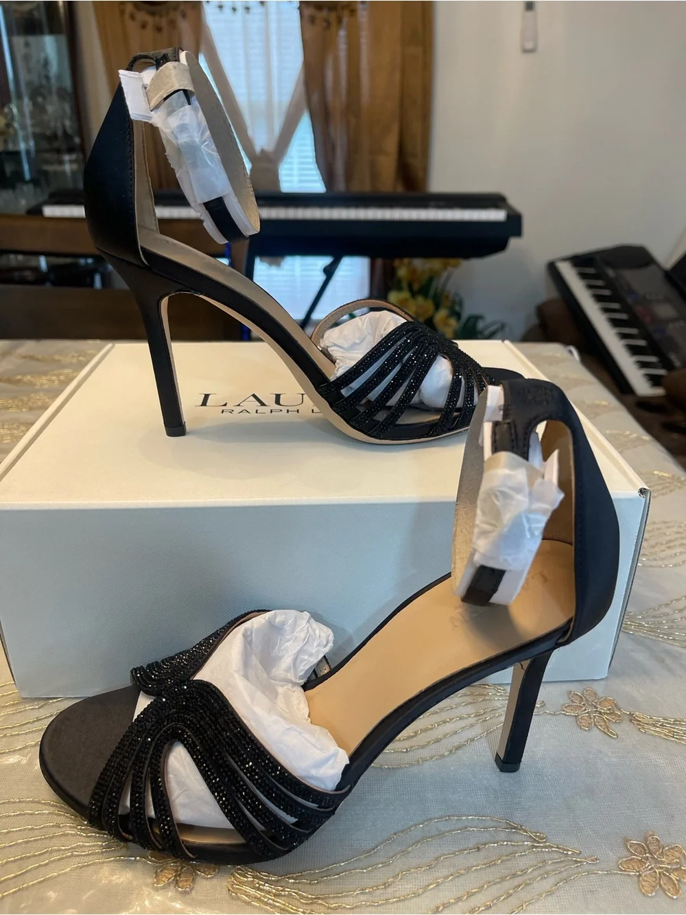 NWB Lauren Ralph Lauren women’s Allie embellished multistrap sandals black 8.5